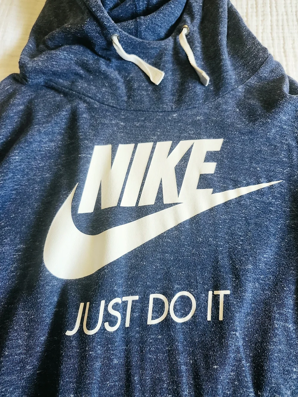 Nike pullover hoodie